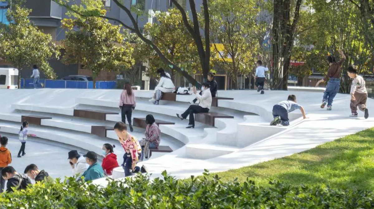 1690957421747505.jpg 05.jpg